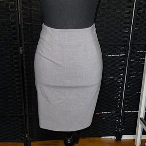 2 for $10 H&M Gray pencil skirt. Size 2. Good condition.